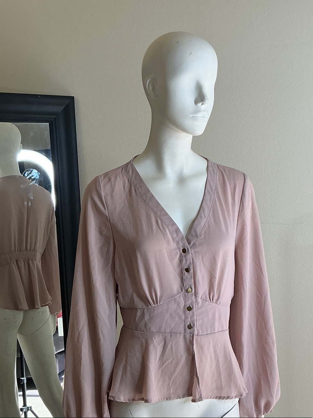 Women’s Blush Pink Long Sleeve V-Neck Peplum Blouse Dress